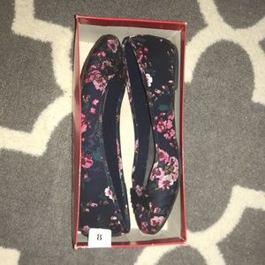 Navy Blue Floral Flats